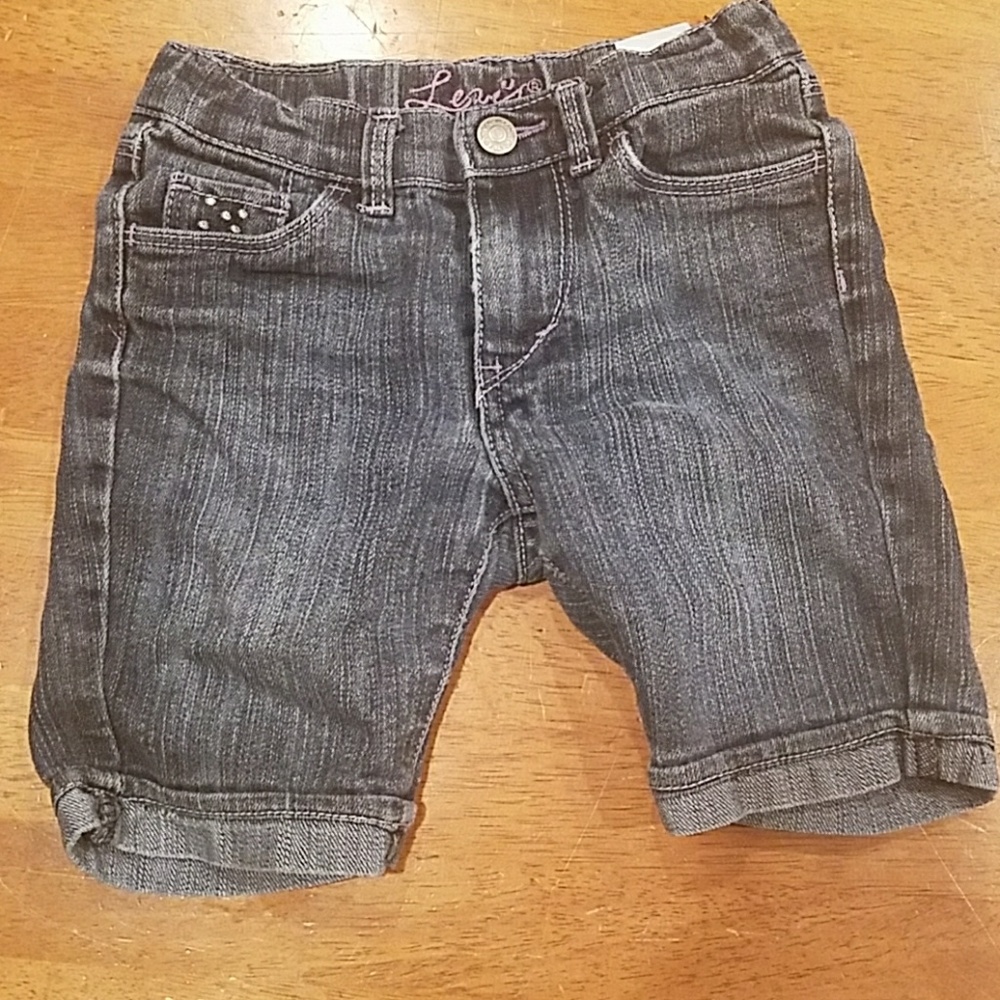 🌺Little girls jean shorts.🌺 5 for $20